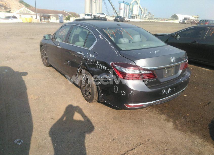 Photo 3 of 2016 Honda Accord EX (VIN 1HGCR2F78GA160006)