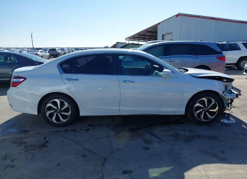 Photo 14 of 2017 Honda Accord EX (VIN 1HGCR2F78HA086510)