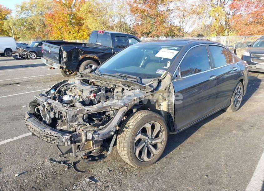 Photo 2 of 2017 Honda Accord EX (VIN 1HGCR2F78HA201901)