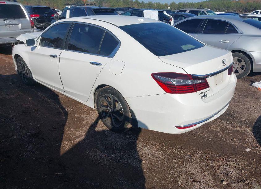 Photo 3 of 2017 Honda Accord EX (VIN 1HGCR2F78HA219668)