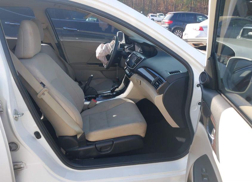 Photo 5 of 2017 Honda Accord EX (VIN 1HGCR2F78HA219668)