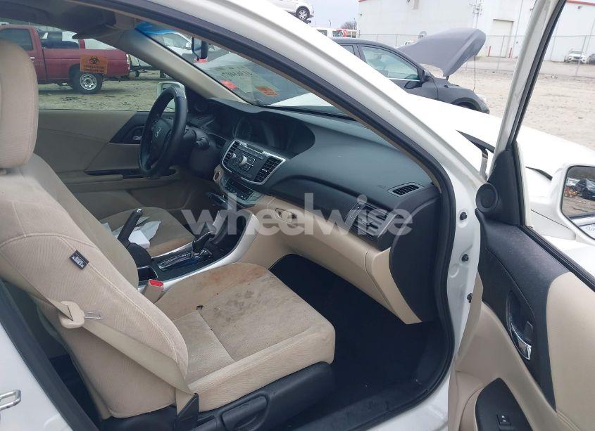 Photo 5 of 2013 Honda Accord EX (VIN 1HGCR2F79DA031137)
