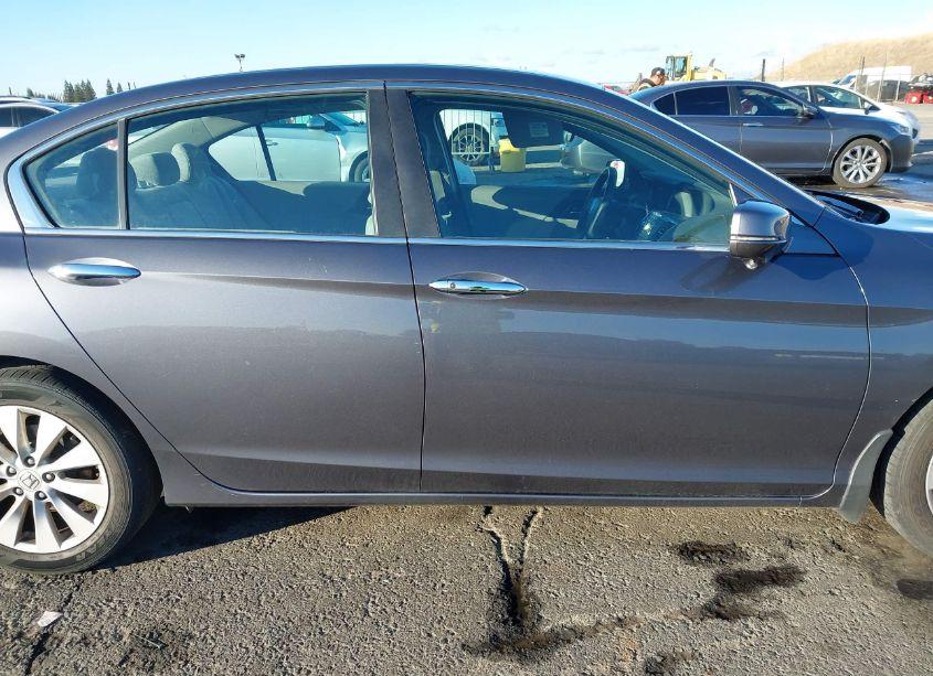 Photo 13 of 2013 Honda Accord EX (VIN 1HGCR2F79DA133036)