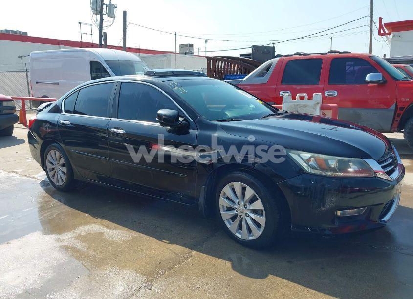 Photo 13 of 2013 Honda Accord EX (VIN 1HGCR2F79DA228759)