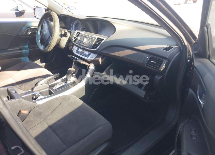 Photo 5 of 2013 Honda Accord EX (VIN 1HGCR2F79DA228759)