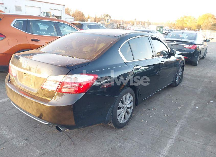 Photo 4 of 2013 Honda Accord EX (VIN 1HGCR2F79DA238952)