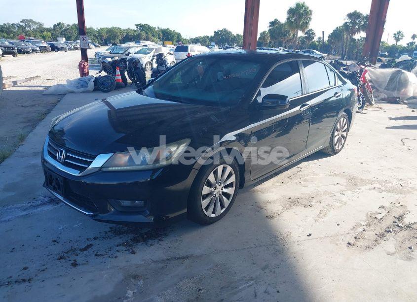 Photo 2 of 2014 Honda Accord EX (VIN 1HGCR2F79EA122250)