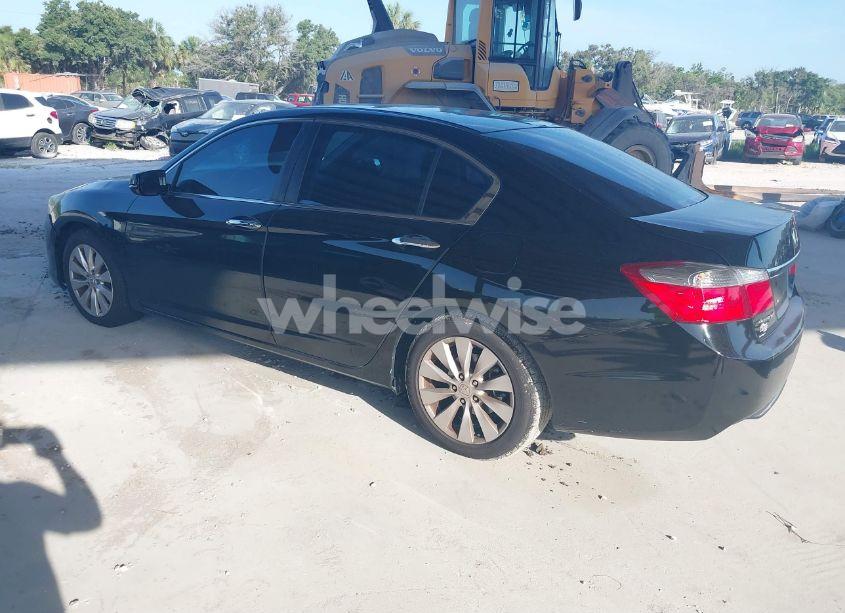 Photo 3 of 2014 Honda Accord EX (VIN 1HGCR2F79EA122250)
