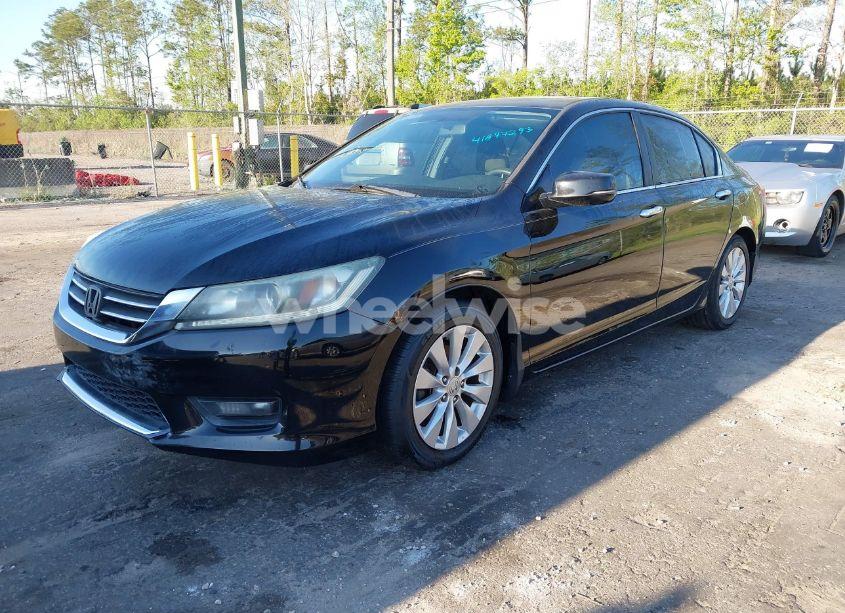 Photo 2 of 2014 Honda Accord EX (VIN 1HGCR2F79EA172596)