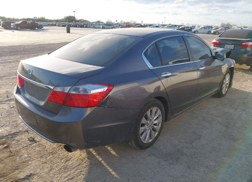 Photo 4 of 2014 Honda Accord EX (VIN 1HGCR2F79EA188183)