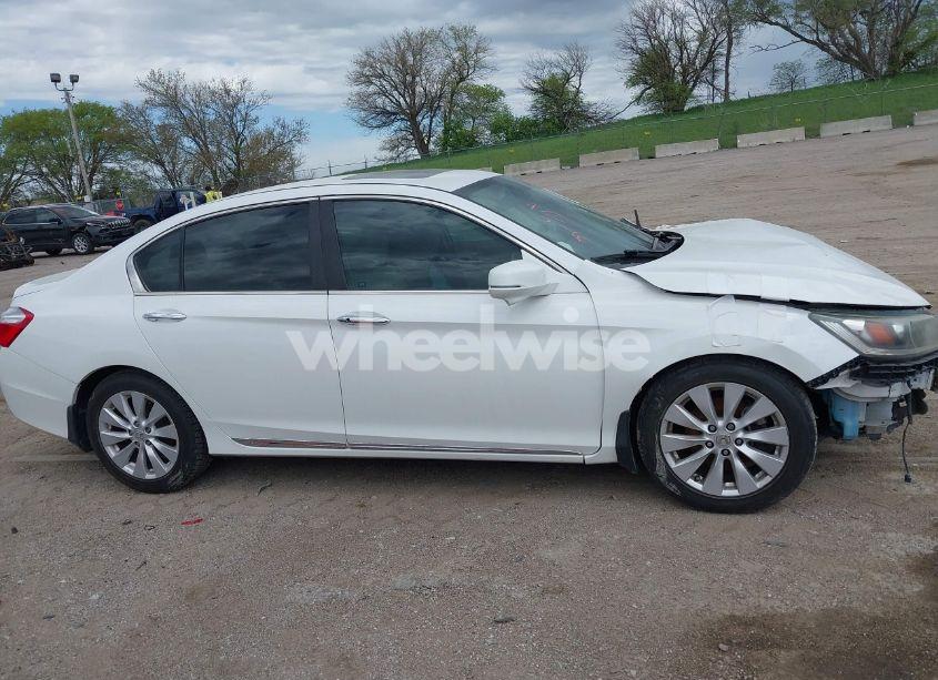 Photo 13 of 2015 Honda Accord EX (VIN 1HGCR2F79FA188119)