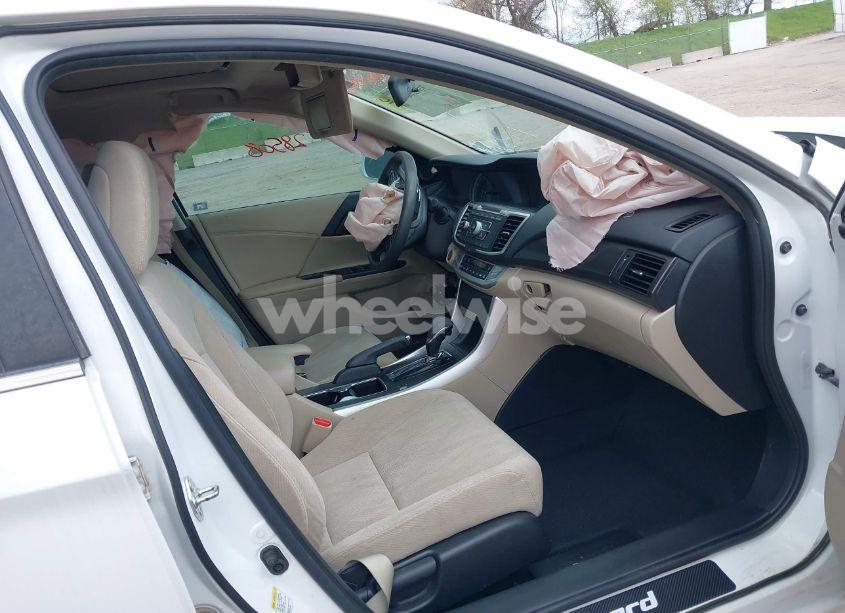 Photo 5 of 2015 Honda Accord EX (VIN 1HGCR2F79FA188119)