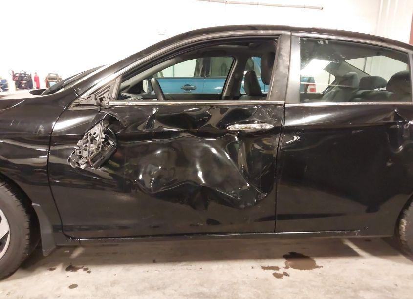 Photo 14 of 2016 Honda Accord EX (VIN 1HGCR2F79GA086210)