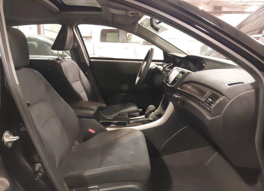 Photo 5 of 2016 Honda Accord EX (VIN 1HGCR2F79GA086210)