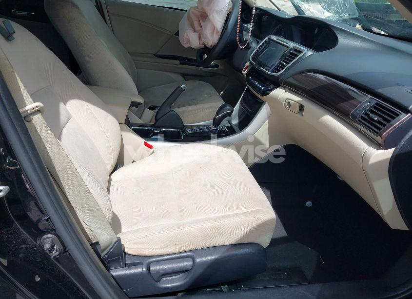 Photo 5 of 2016 Honda Accord EX (VIN 1HGCR2F79GA155140)