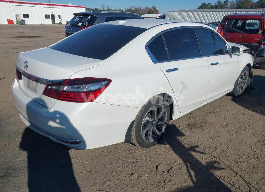 Photo 4 of 2017 Honda Accord EX (VIN 1HGCR2F79HA072776)