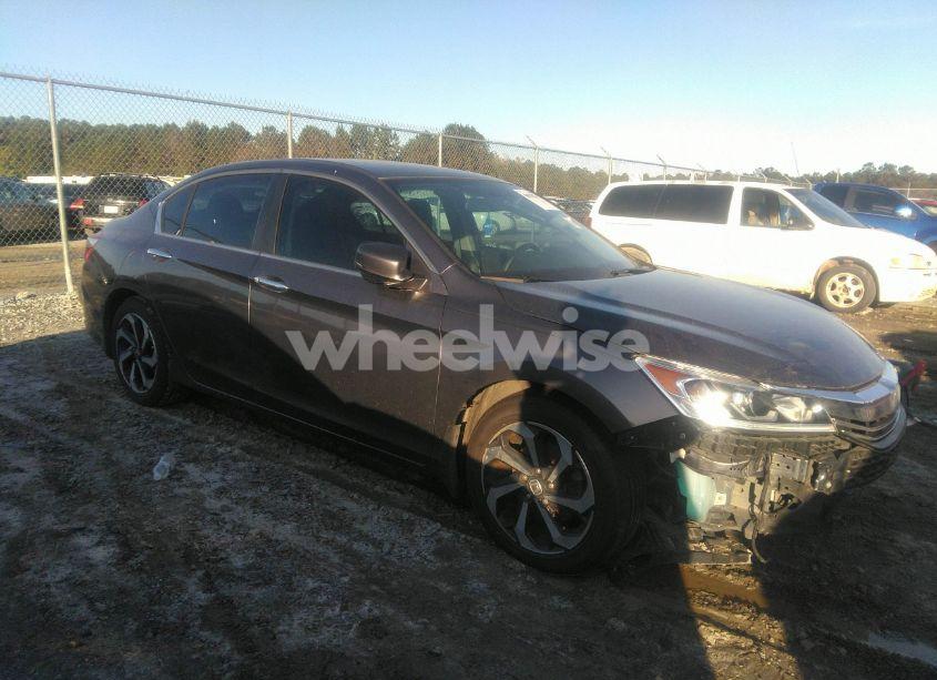 Photo 13 of 2017 Honda Accord EX (VIN 1HGCR2F79HA170643)