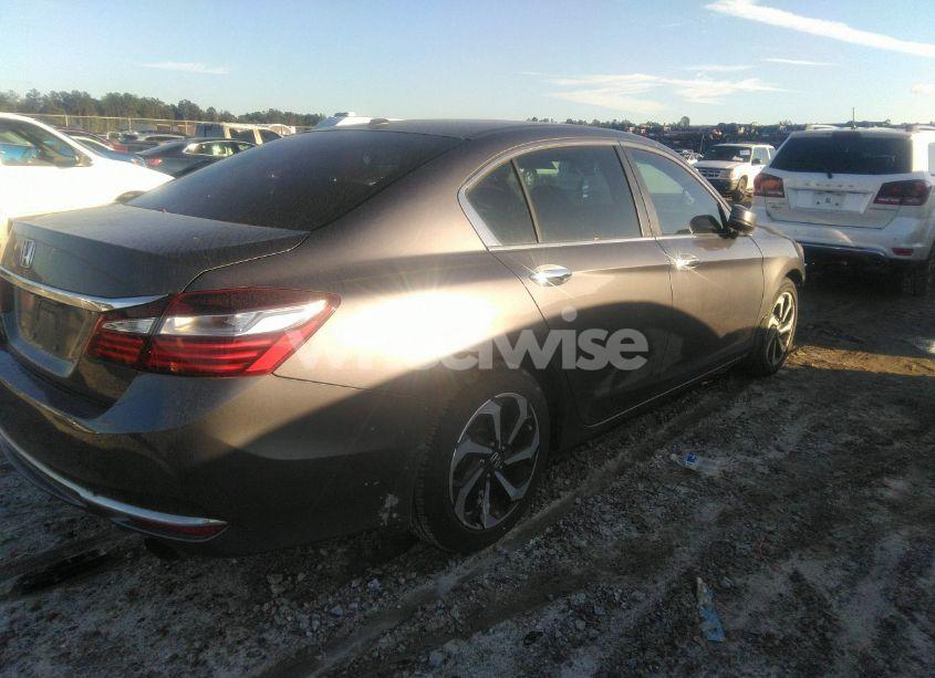 Photo 4 of 2017 Honda Accord EX (VIN 1HGCR2F79HA170643)