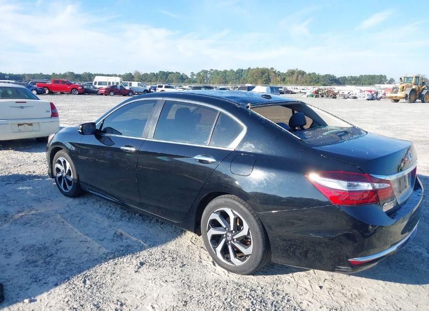 Photo 3 of 2017 Honda Accord EX (VIN 1HGCR2F79HA181643)