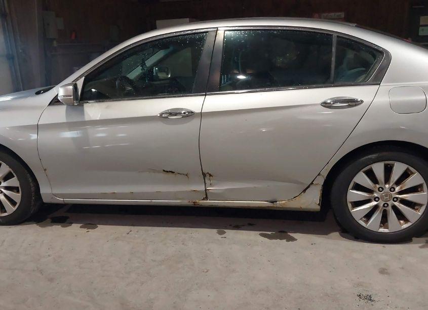 Photo 6 of 2013 Honda Accord EX (VIN 1HGCR2F7XDA044298)