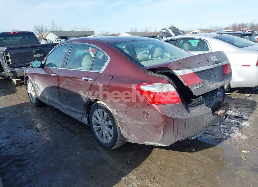 Photo 3 of 2013 Honda Accord EX (VIN 1HGCR2F7XDA128492)