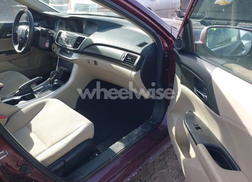 Photo 5 of 2013 Honda Accord EX (VIN 1HGCR2F7XDA128492)