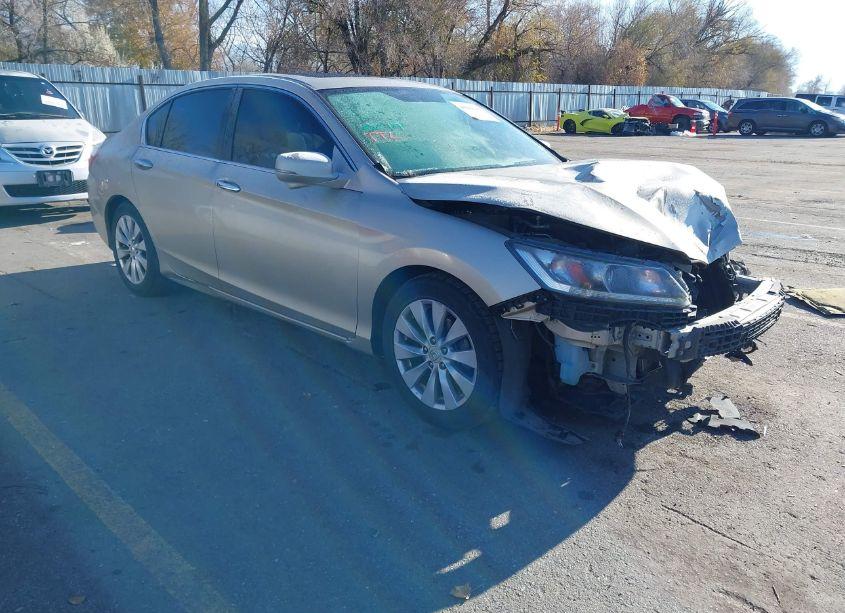 2014 Honda Accord EX (VIN 1HGCR2F7XEA000190) main photo