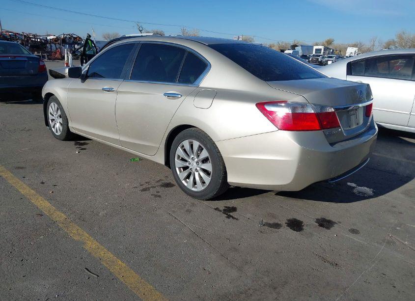 Photo 3 of 2014 Honda Accord EX (VIN 1HGCR2F7XEA000190)