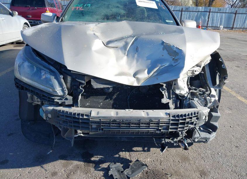 Photo 6 of 2014 Honda Accord EX (VIN 1HGCR2F7XEA000190)