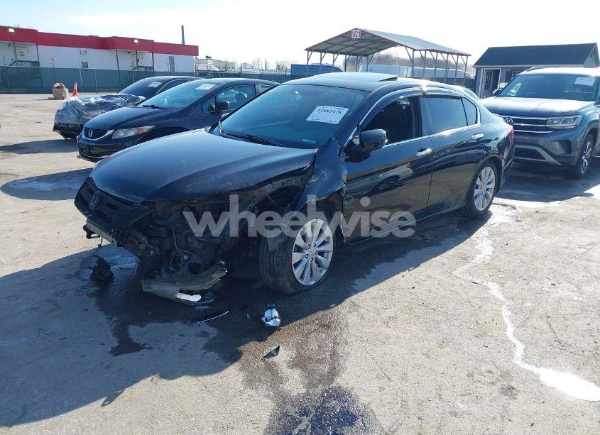 Photo 2 of 2014 Honda Accord EX (VIN 1HGCR2F7XEA016325)