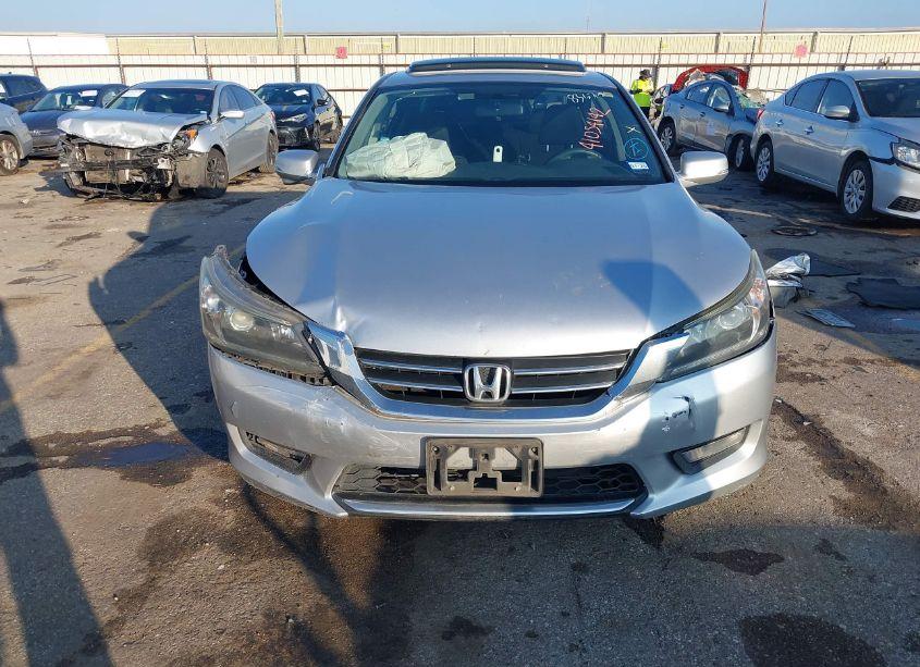 Photo 11 of 2014 Honda Accord EX (VIN 1HGCR2F7XEA081983)