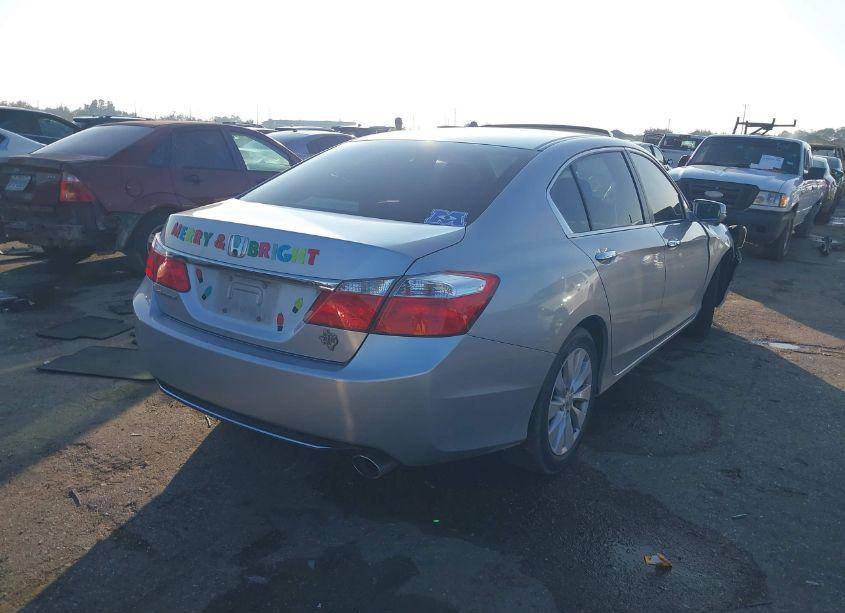 Photo 4 of 2014 Honda Accord EX (VIN 1HGCR2F7XEA081983)