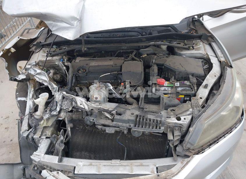 Photo 10 of 2014 Honda Accord EX (VIN 1HGCR2F7XEA103609)