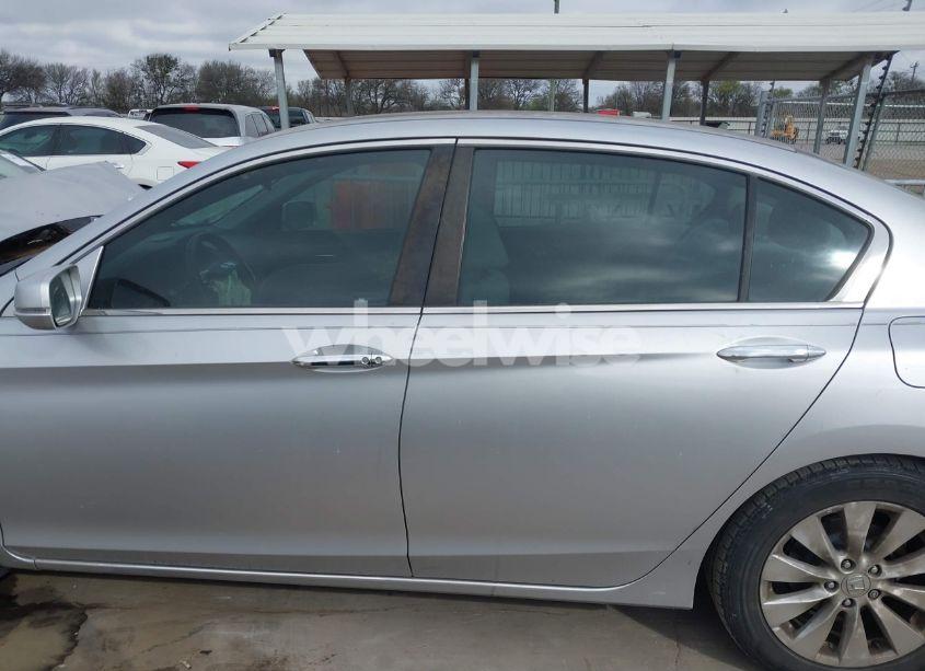 Photo 15 of 2014 Honda Accord EX (VIN 1HGCR2F7XEA103609)