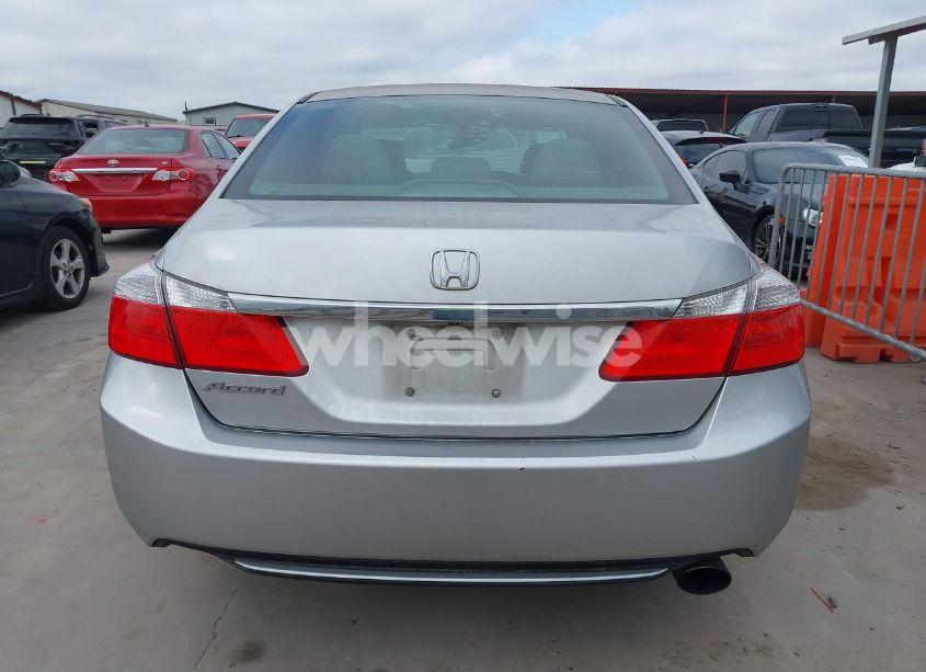 Photo 17 of 2014 Honda Accord EX (VIN 1HGCR2F7XEA103609)
