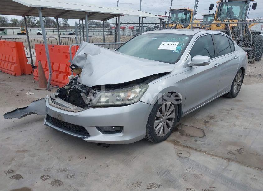 Photo 2 of 2014 Honda Accord EX (VIN 1HGCR2F7XEA103609)