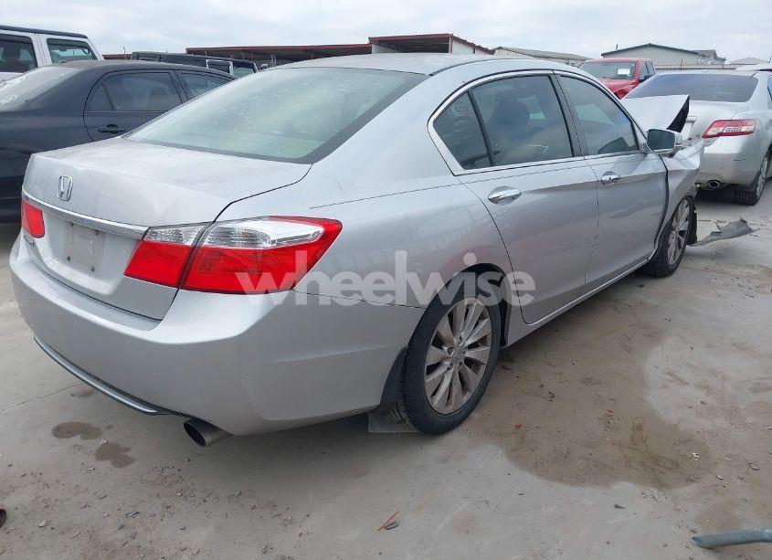 Photo 4 of 2014 Honda Accord EX (VIN 1HGCR2F7XEA103609)