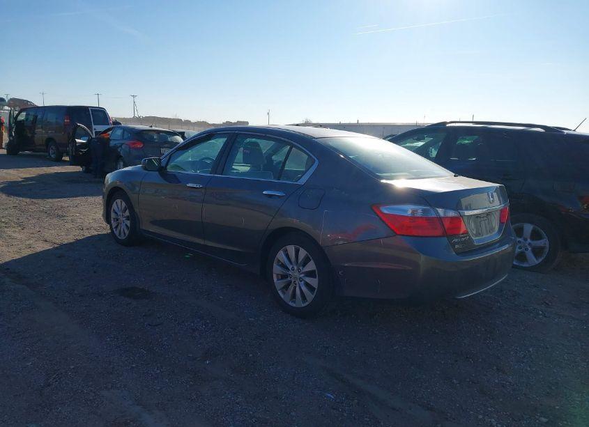 Photo 3 of 2014 Honda Accord EX (VIN 1HGCR2F7XEA111693)