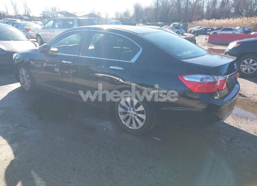 Photo 3 of 2014 Honda Accord EX (VIN 1HGCR2F7XEA122340)