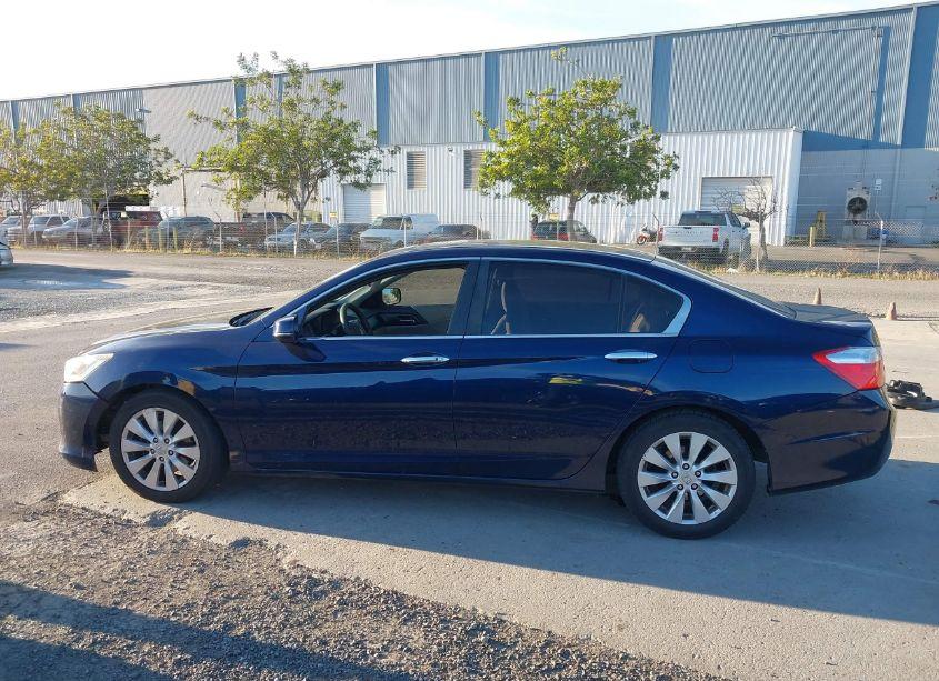 Photo 14 of 2015 Honda Accord EX (VIN 1HGCR2F7XFA232919)
