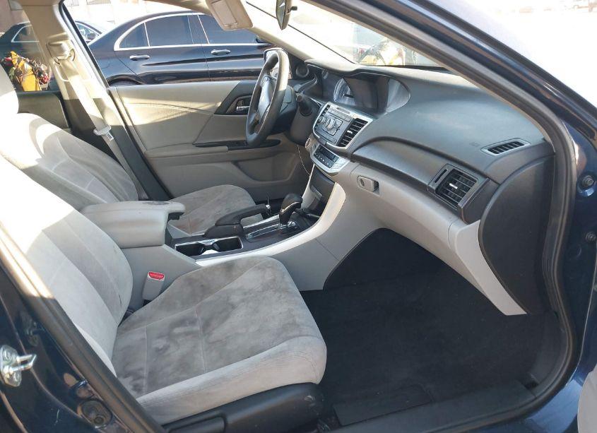 Photo 5 of 2015 Honda Accord EX (VIN 1HGCR2F7XFA232919)