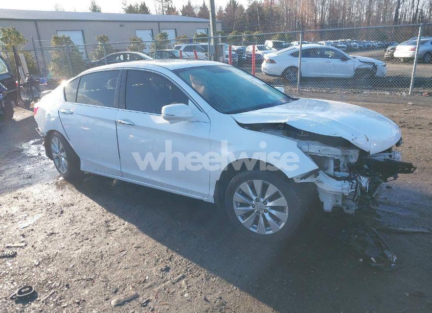 2015 Honda Accord EX (VIN 1HGCR2F7XFA256864) main photo