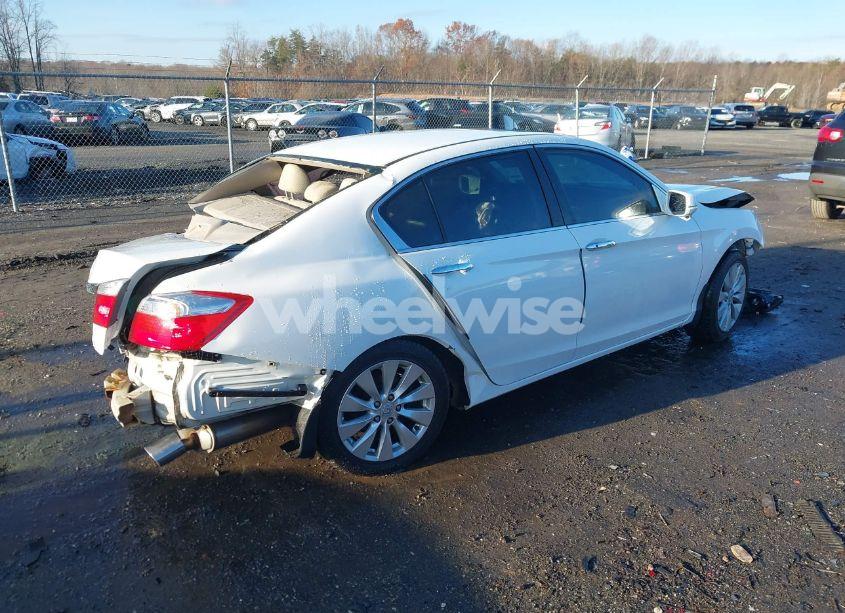 Photo 4 of 2015 Honda Accord EX (VIN 1HGCR2F7XFA256864)