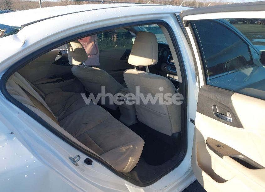 Photo 8 of 2015 Honda Accord EX (VIN 1HGCR2F7XFA256864)