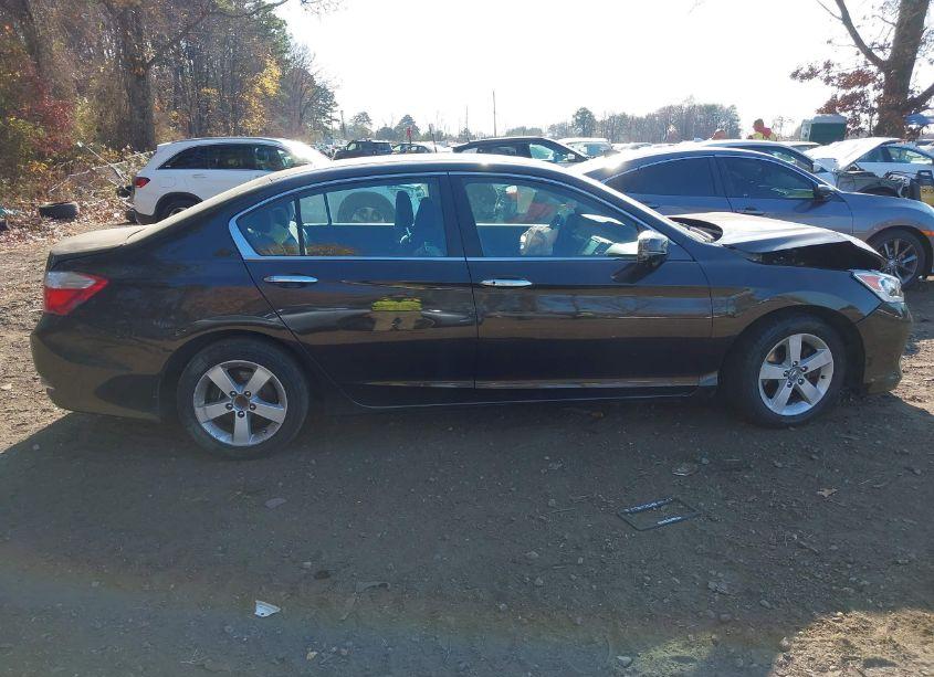 Photo 13 of 2016 Honda Accord EX (VIN 1HGCR2F7XGA106805)