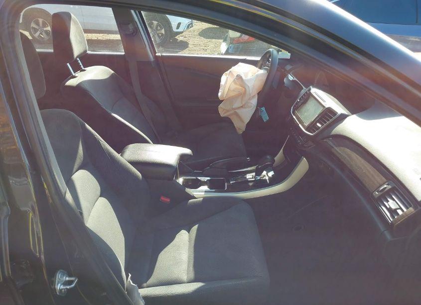 Photo 5 of 2016 Honda Accord EX (VIN 1HGCR2F7XGA106805)