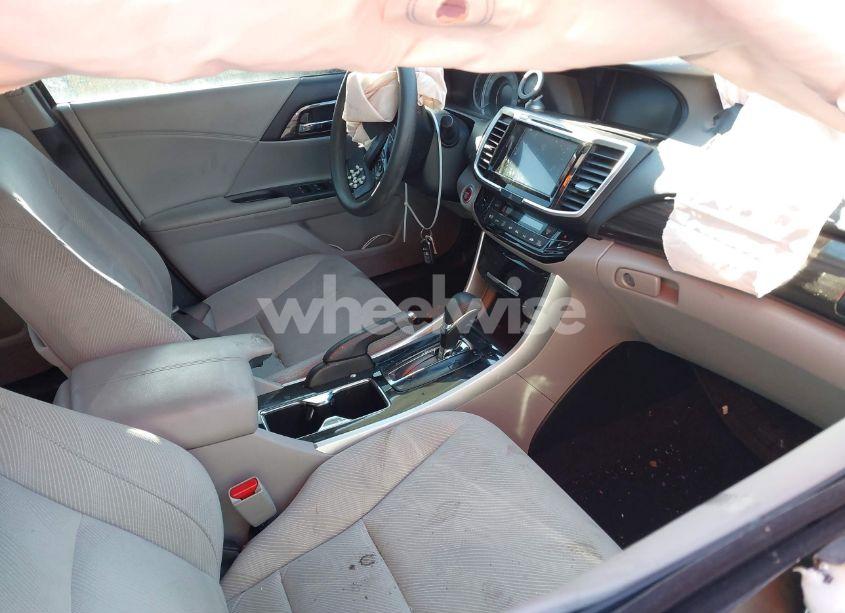 Photo 5 of 2016 Honda Accord EX (VIN 1HGCR2F7XGA120607)