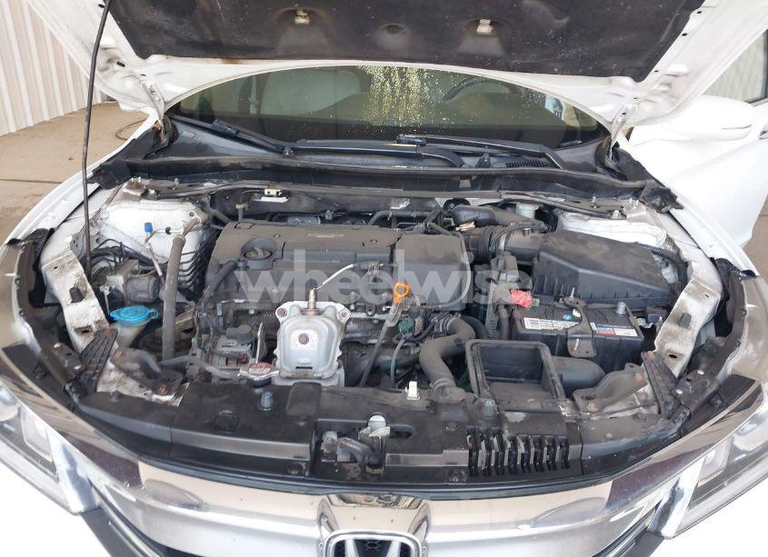 Photo 10 of 2016 Honda Accord EX (VIN 1HGCR2F7XGA172075)