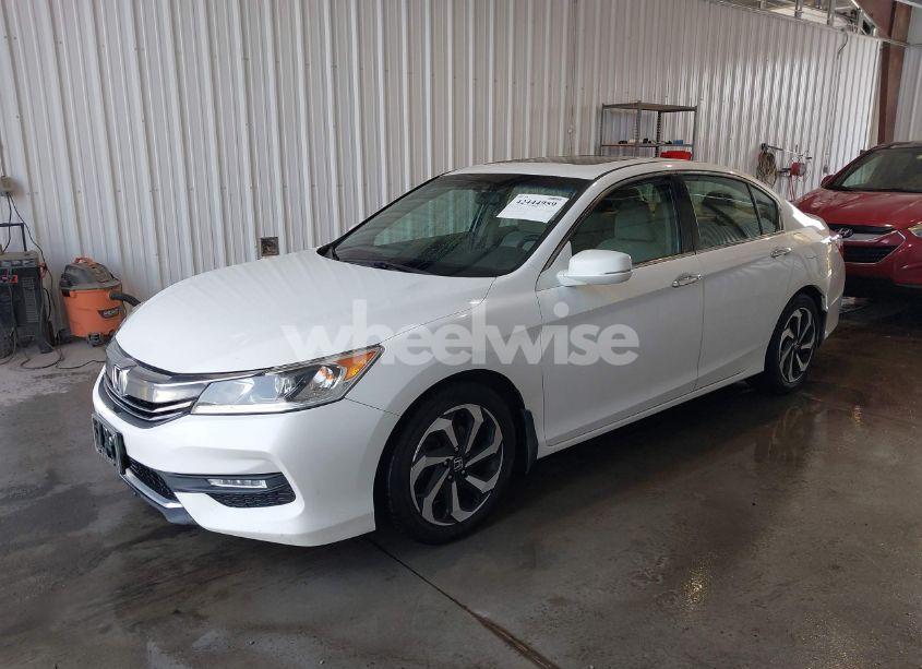 Photo 2 of 2016 Honda Accord EX (VIN 1HGCR2F7XGA172075)