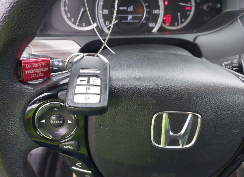 Photo 11 of 2017 Honda Accord EX (VIN 1HGCR2F7XHA134959)